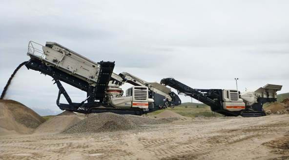 lokotrack-lt106-lt220d-3.jpg