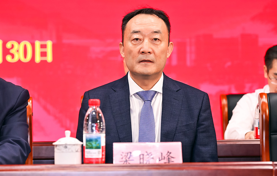 1762163013935357.jpg 20251031 FZ003.jpg